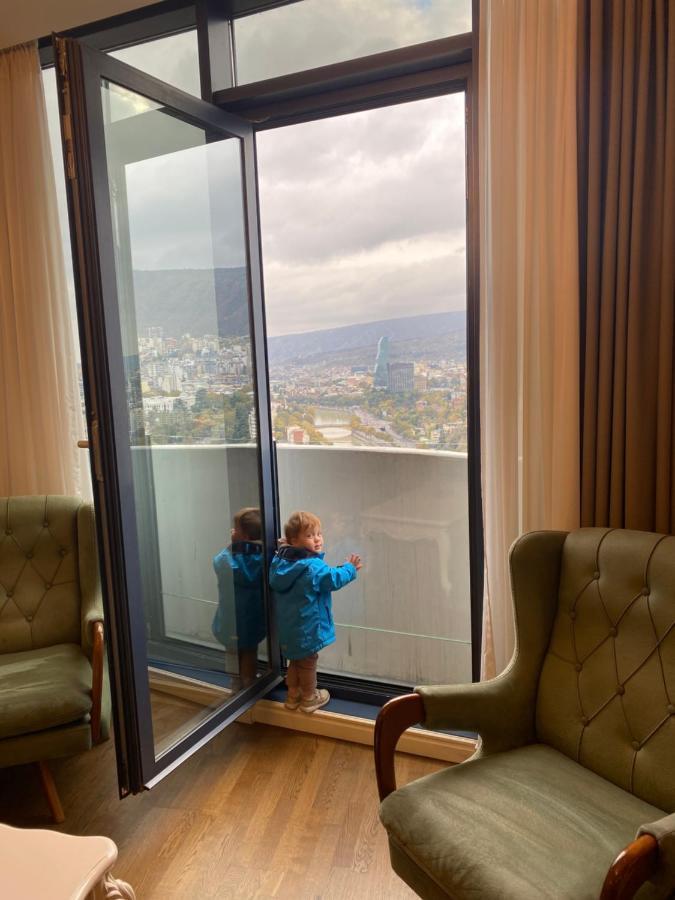 5 Star King David Hotel Apartment Тбилиси Экстерьер фото